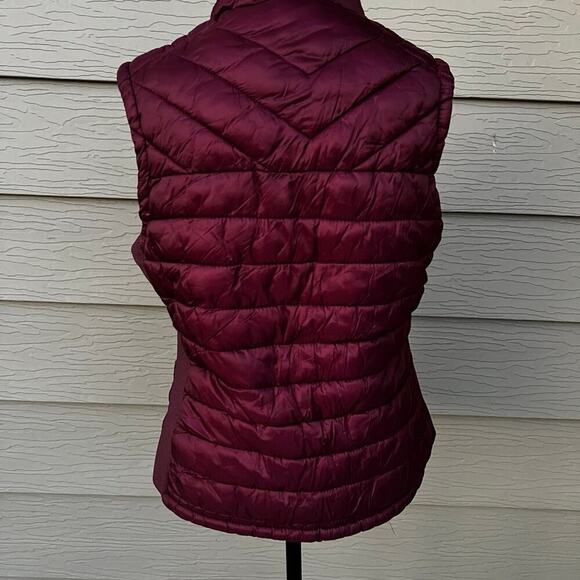 Snobbish maroon nylon full zip vest, women's size XL - Picture 6 of 7
